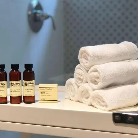 Hanza Tower Family 20 & Pool & Jacuzzi & Sauna シュチェチン